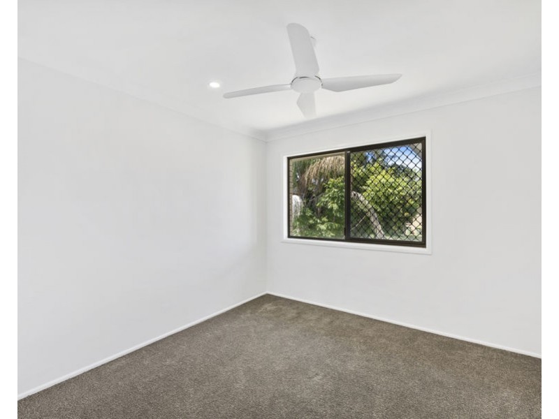 34 Hibiscus Street, Flinders View QLD 4305