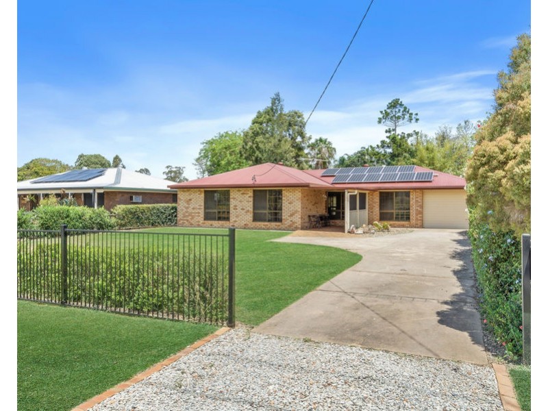 39 Fassifern Street, Peak Crossing QLD 4306