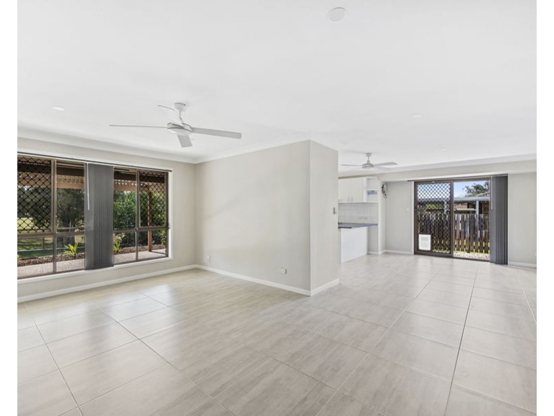 6 Leysdown Court, Yamanto QLD 4305