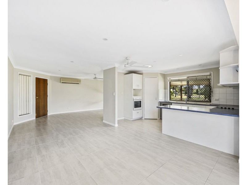 6 Leysdown Court, Yamanto QLD 4305