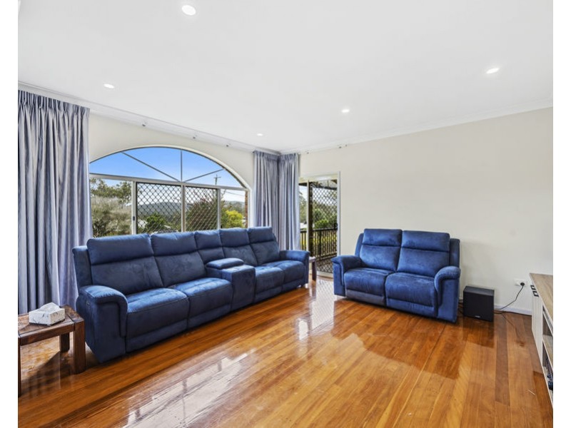 89 Winland Drive, Deebing Heights QLD 4306