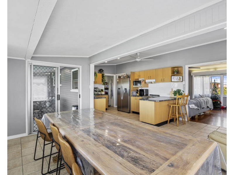 32 Hibiscus Street, Flinders View QLD 4305