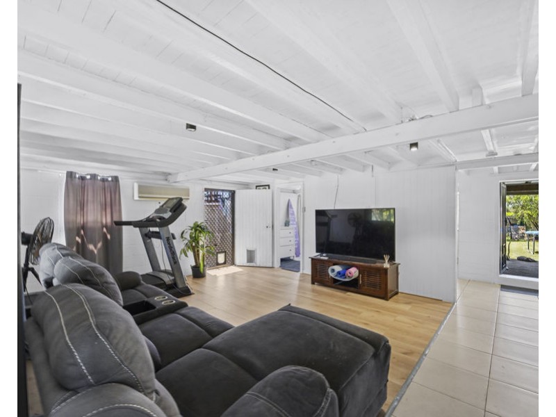 32 Hibiscus Street, Flinders View QLD 4305