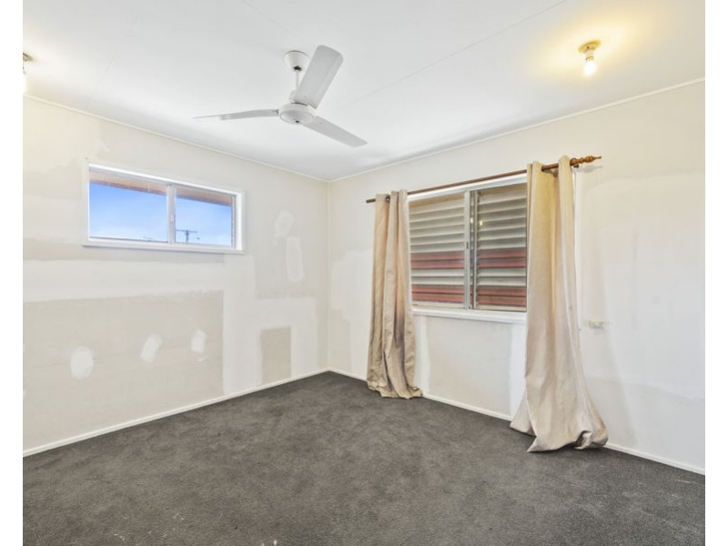37 Prunda Parade, Raceview QLD 4305