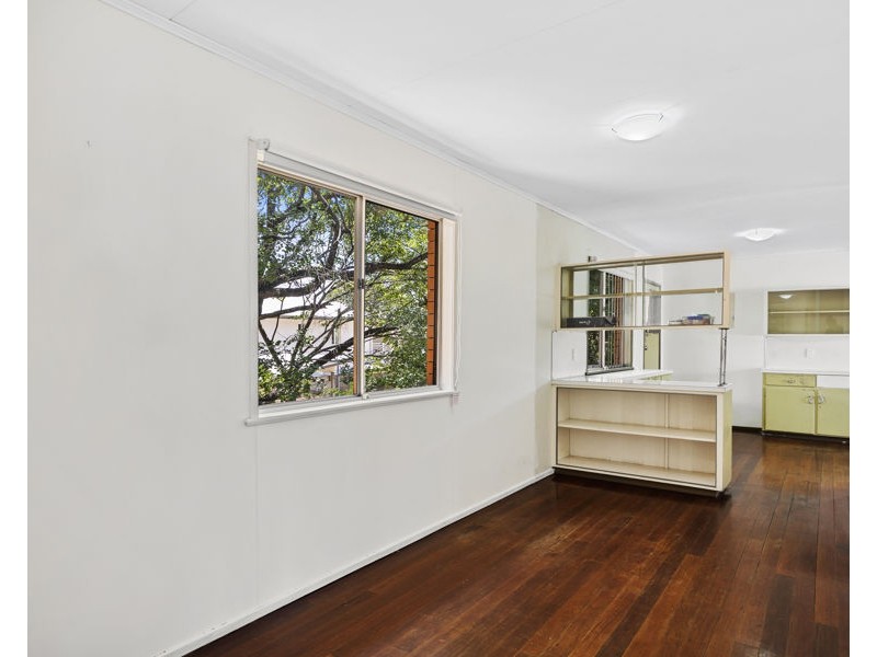 1A Lion Street, Ipswich QLD 4305