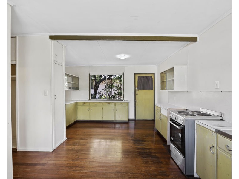 1A Lion Street, Ipswich QLD 4305