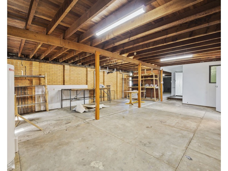 1A Lion Street, Ipswich QLD 4305