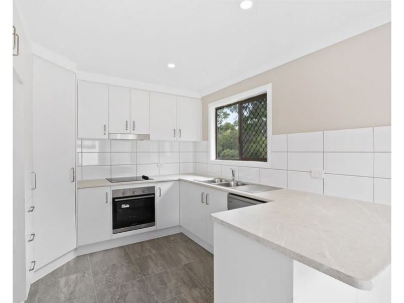 2 Short Street, Churchill QLD 4305