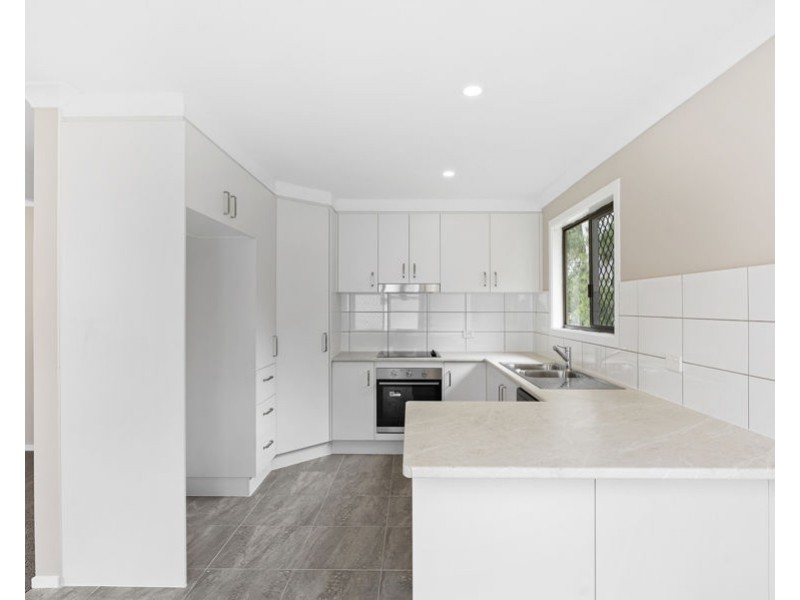 2 Short Street, Churchill QLD 4305