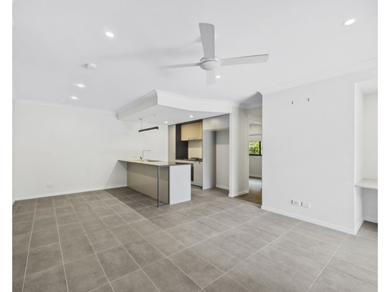 1101/18 Comer Street, Coopers Plains QLD 4108