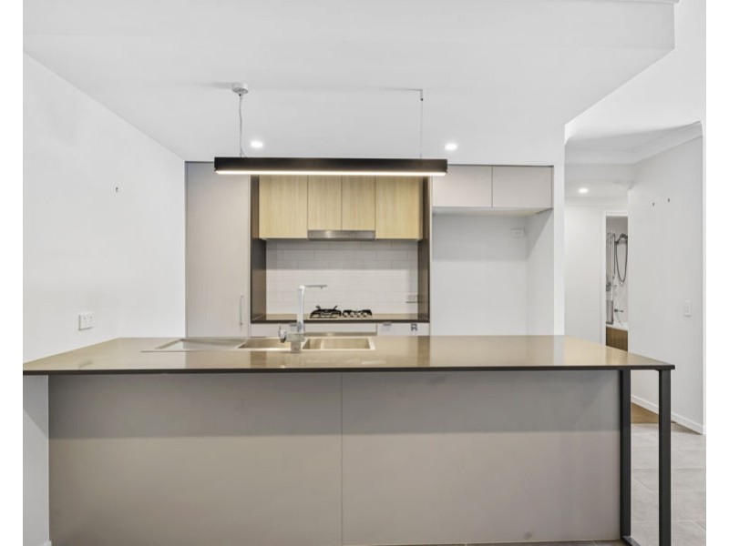 1101/18 Comer Street, Coopers Plains QLD 4108