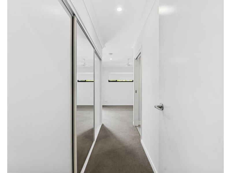 1101/18 Comer Street, Coopers Plains QLD 4108