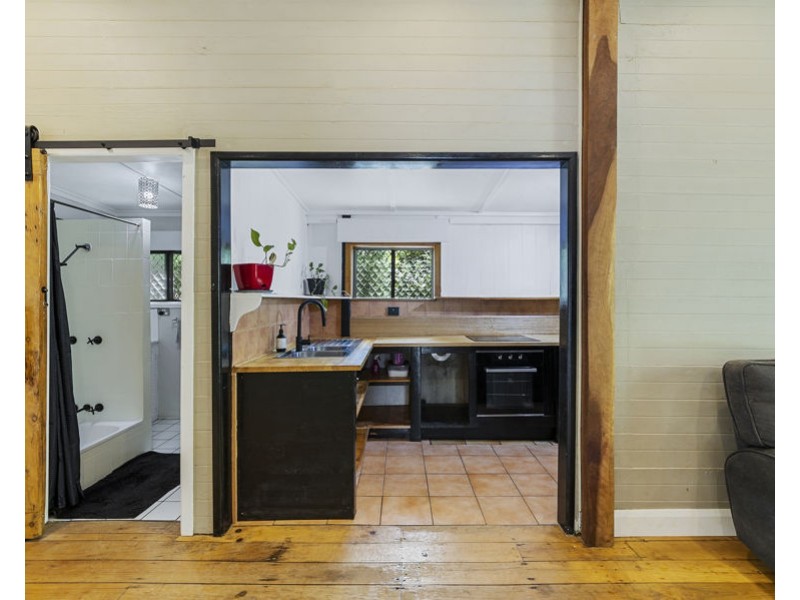 1 Richards Street, North Ipswich QLD 4305
