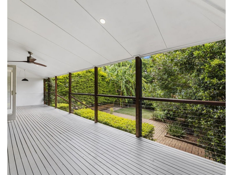 1 Richards Street, North Ipswich QLD 4305