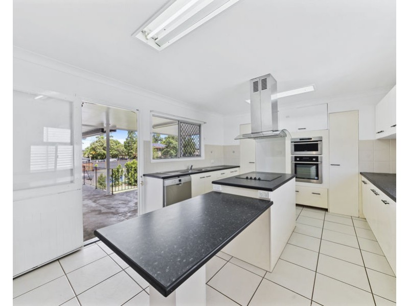 47 Thomas Street, Flinders View QLD 4305