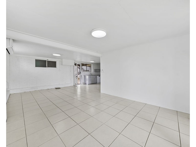 47 Thomas Street, Flinders View QLD 4305