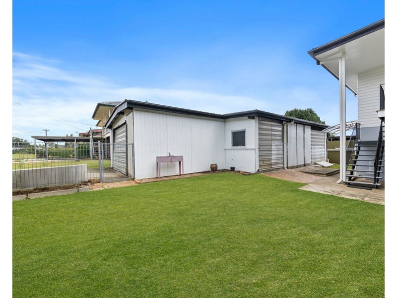 47 Thomas Street, Flinders View QLD 4305