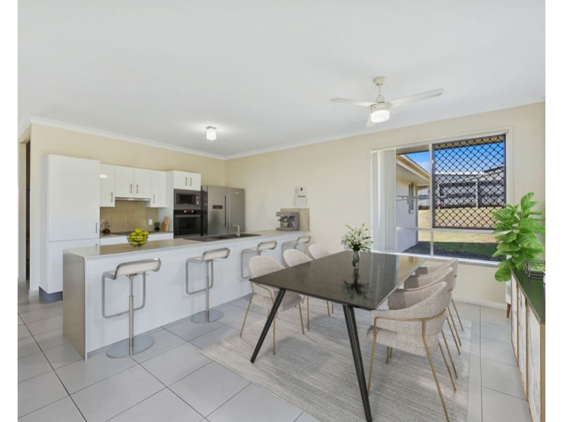 13 Iris Court, Yamanto QLD 4305