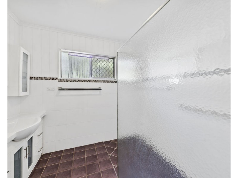 3 Mittani Court, Raceview QLD 4305