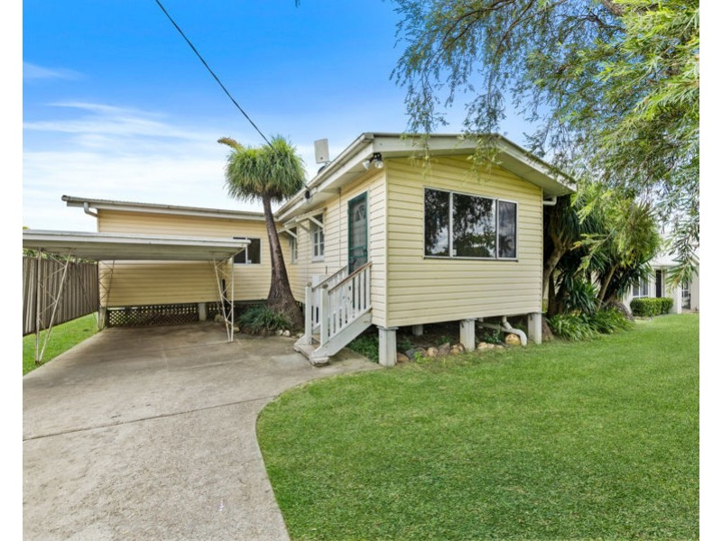 19 Hall Street, Peak Crossing QLD 4306