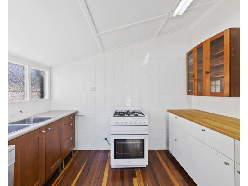 8 Lennon Lane, North Ipswich QLD 4305