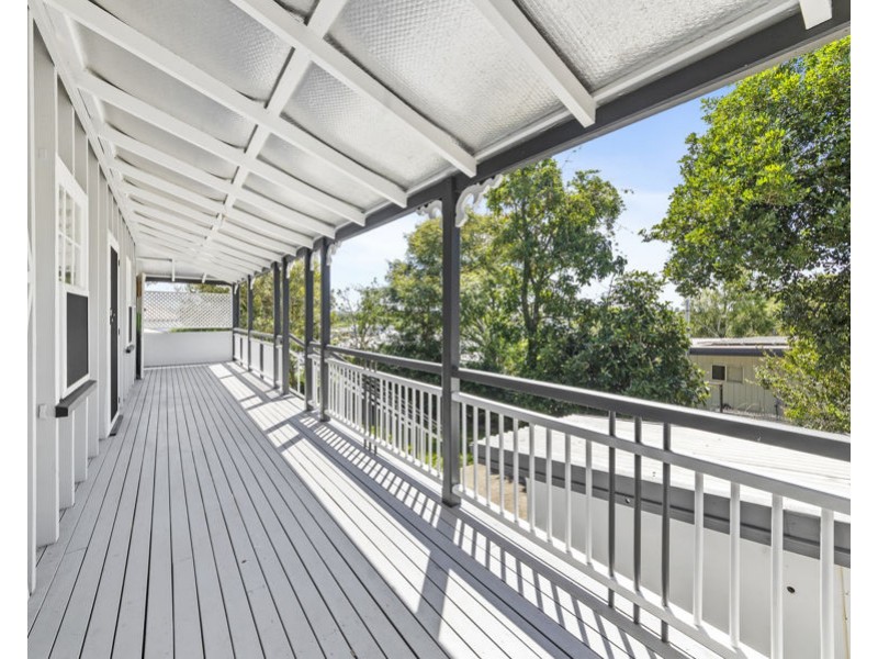 8 Lennon Lane, North Ipswich QLD 4305