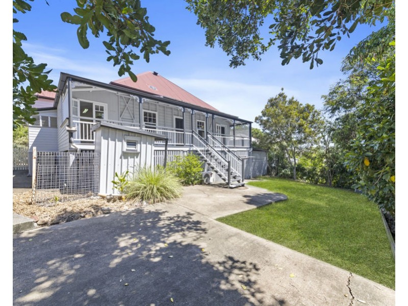 8 Lennon Lane, North Ipswich QLD 4305