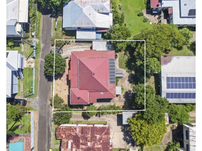 8 Lennon Lane, North Ipswich QLD 4305