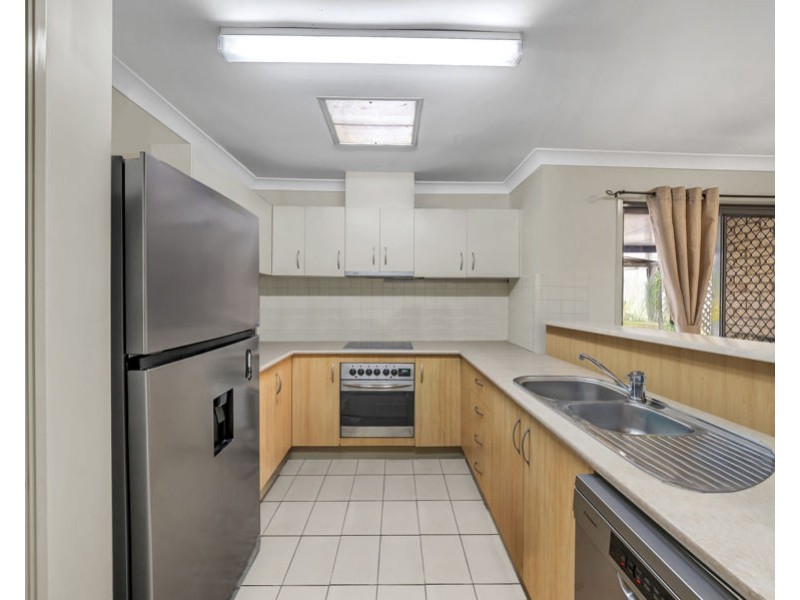 19 Elmhurst Crescent, Flinders View QLD 4305