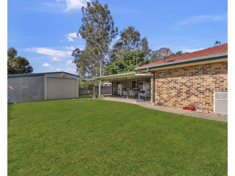 6 Diosma Close, Yamanto QLD 4305