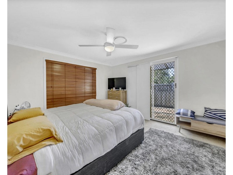 6 Diosma Close, Yamanto QLD 4305