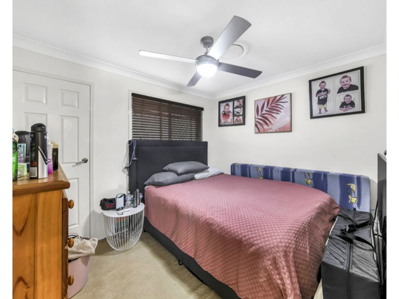 6 Diosma Close, Yamanto QLD 4305