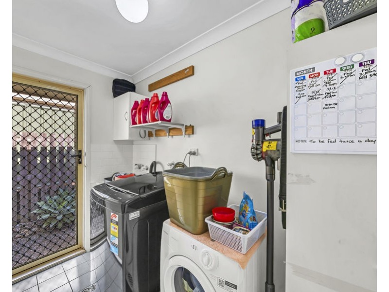 6 Diosma Close, Yamanto QLD 4305