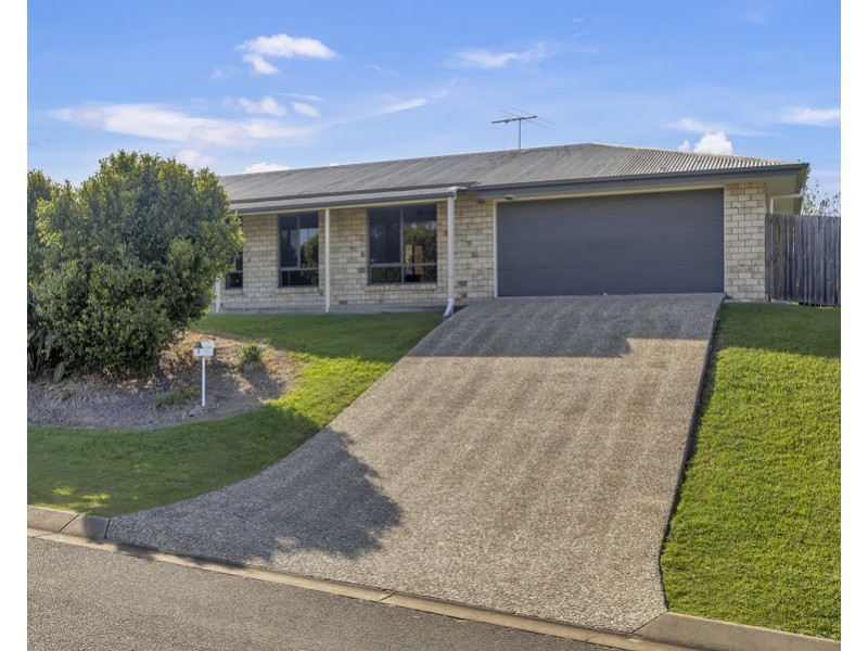 3 Iris Court, Yamanto QLD 4305