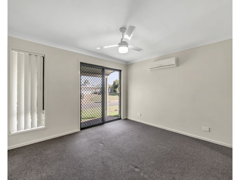 3 Iris Court, Yamanto QLD 4305