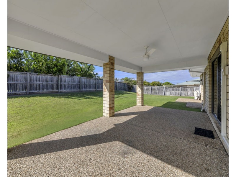 3 Iris Court, Yamanto QLD 4305