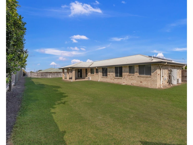 3 Iris Court, Yamanto QLD 4305