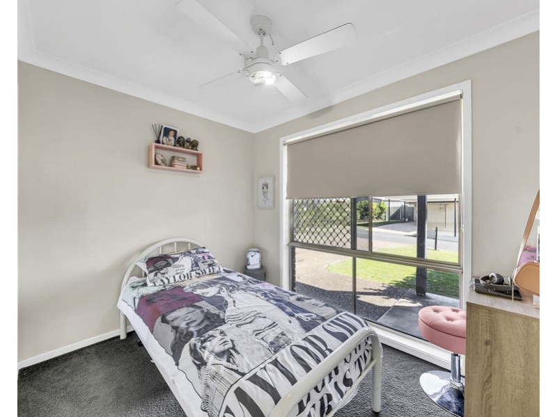 2 Diosma Close, Yamanto QLD 4305