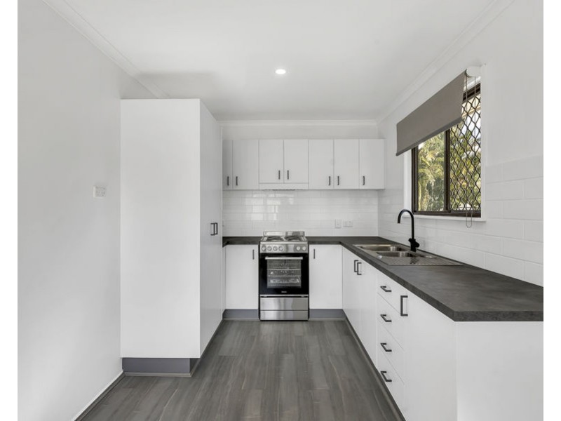 27 Rumsey Drive, Raceview QLD 4305