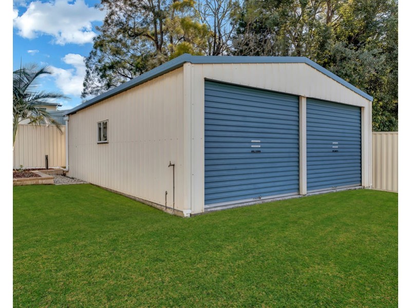 27 Rumsey Drive, Raceview QLD 4305