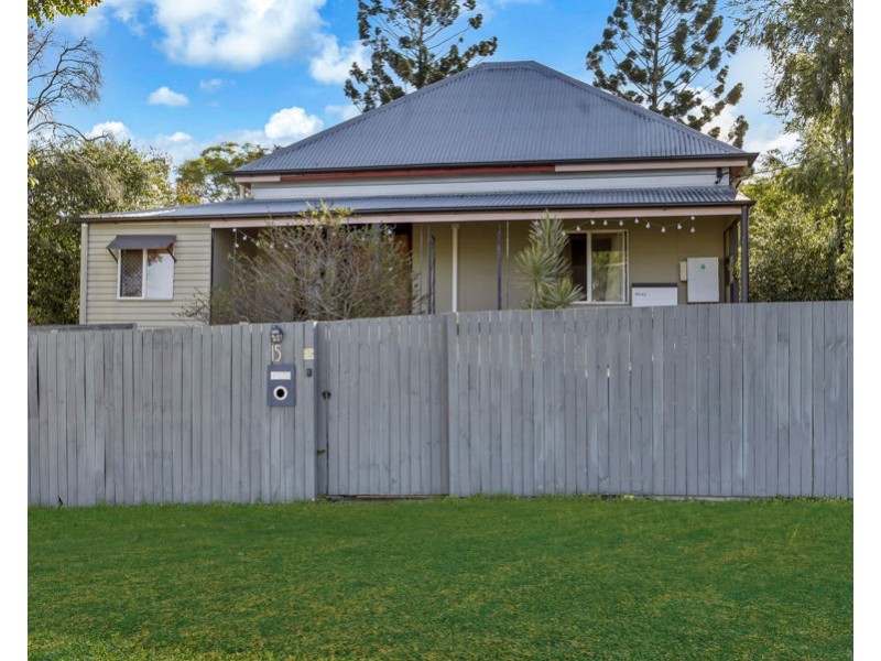 15 Musgrave Street, North Ipswich QLD 4305