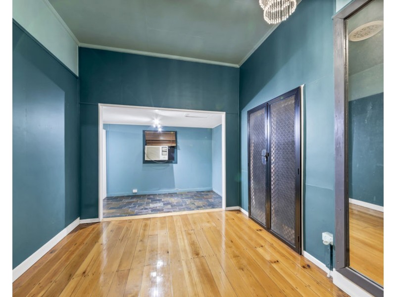 15 Musgrave Street, North Ipswich QLD 4305