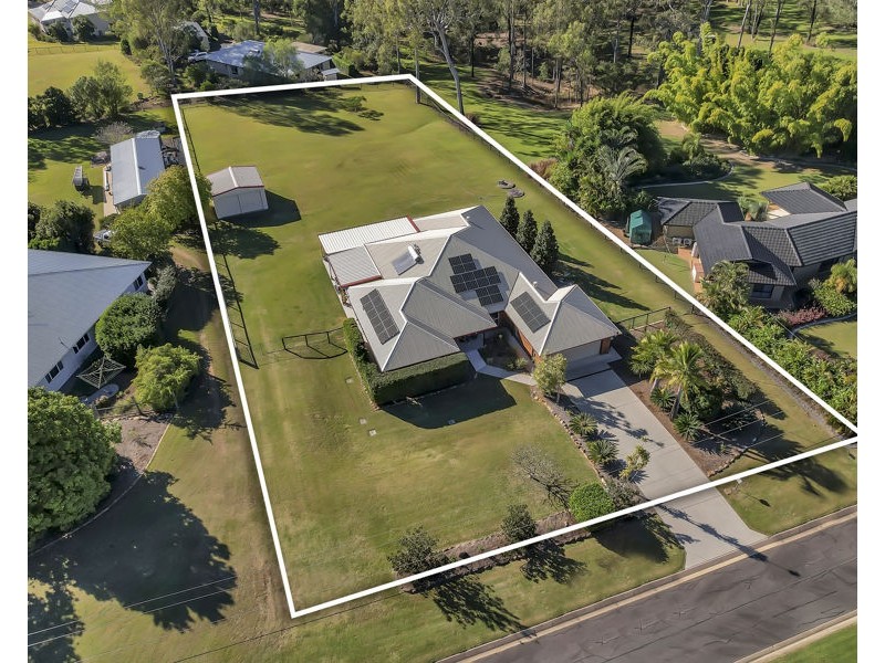 26 Newsky Court, Deebing Heights QLD 4306