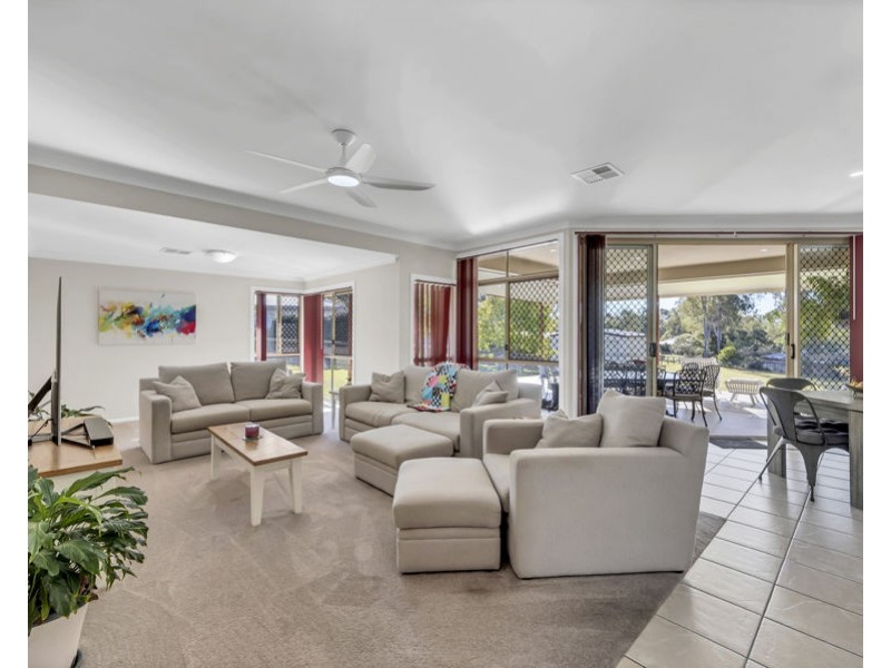 26 Newsky Court, Deebing Heights QLD 4306