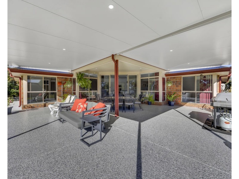 26 Newsky Court, Deebing Heights QLD 4306