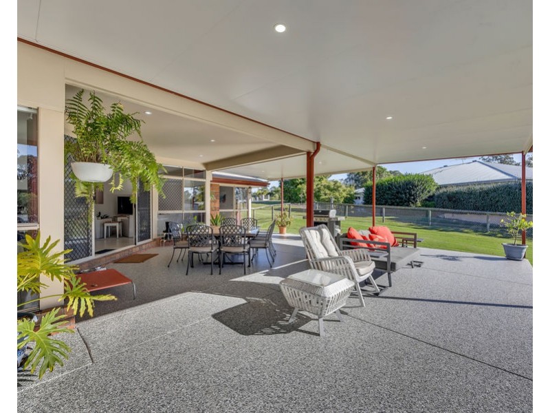 26 Newsky Court, Deebing Heights QLD 4306