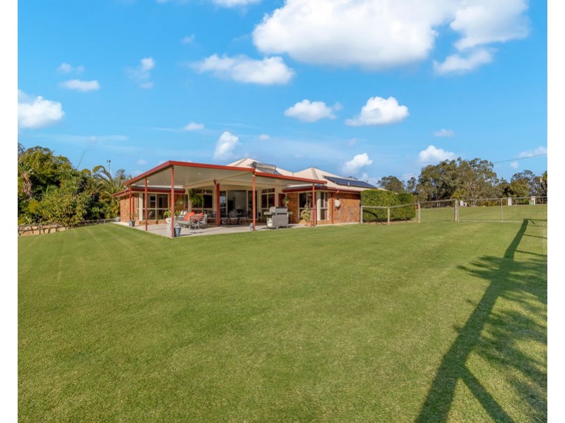 26 Newsky Court, Deebing Heights QLD 4306