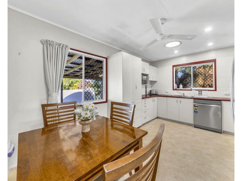 17 Butler Street, Raceview QLD 4305