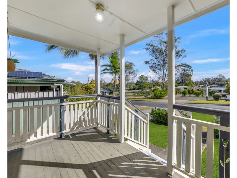 9 Pommer Street, Brassall QLD 4305