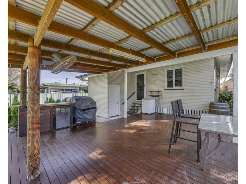 9 Pommer Street, Brassall QLD 4305